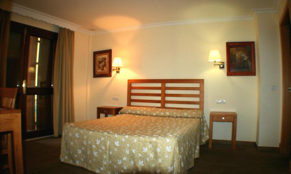 Hostal Margarita Ла-Линеа-де-ла-Консепсьон Экстерьер фото