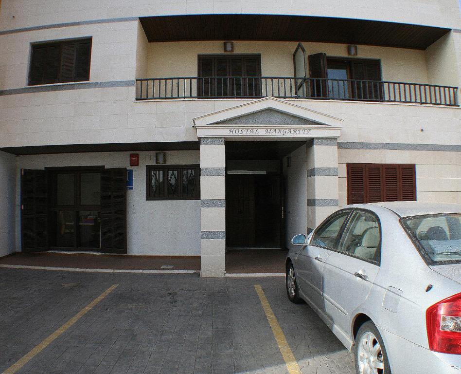 Hostal Margarita Ла-Линеа-де-ла-Консепсьон Экстерьер фото