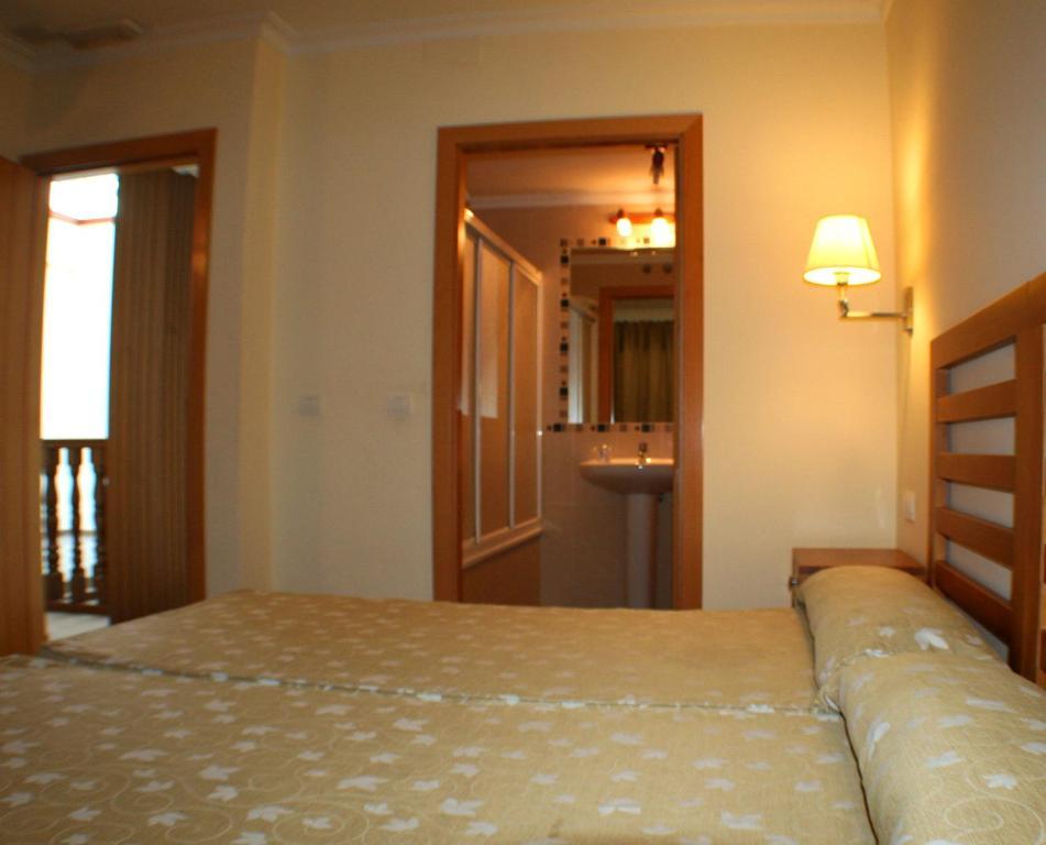 Hostal Margarita Ла-Линеа-де-ла-Консепсьон Экстерьер фото
